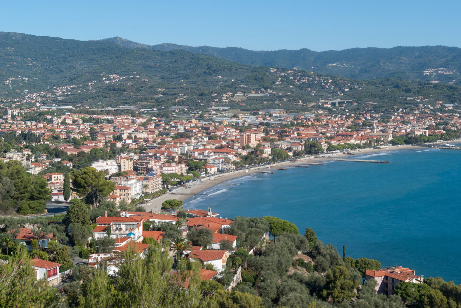 Diano Marina Travel Guide Discover Italian Riviera diano-marina-travel-guide-discover-italian-riviera